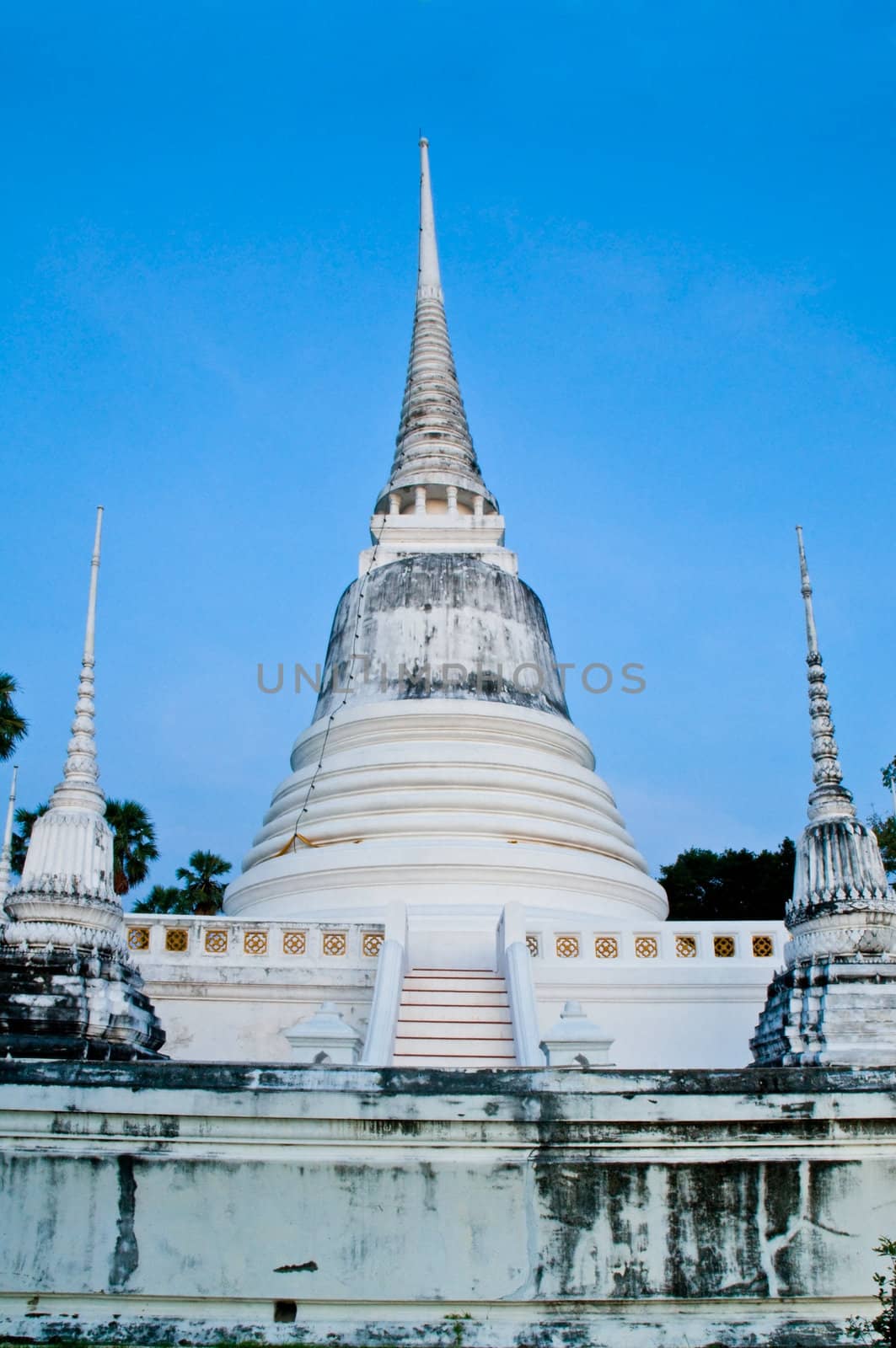 Stupa (chedi) of a Wat in Ayutthaya, Thailand.  by 3523Studio