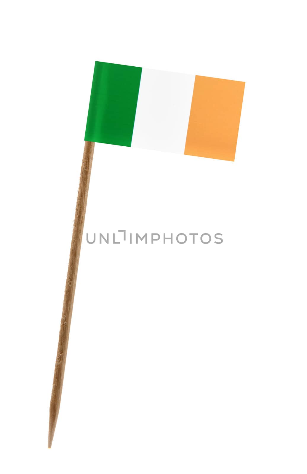 Tooth pick wit a small paper flag of Ireland