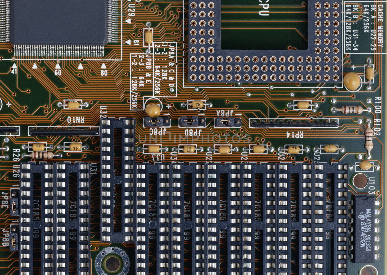 Computer motherboard by Baltus