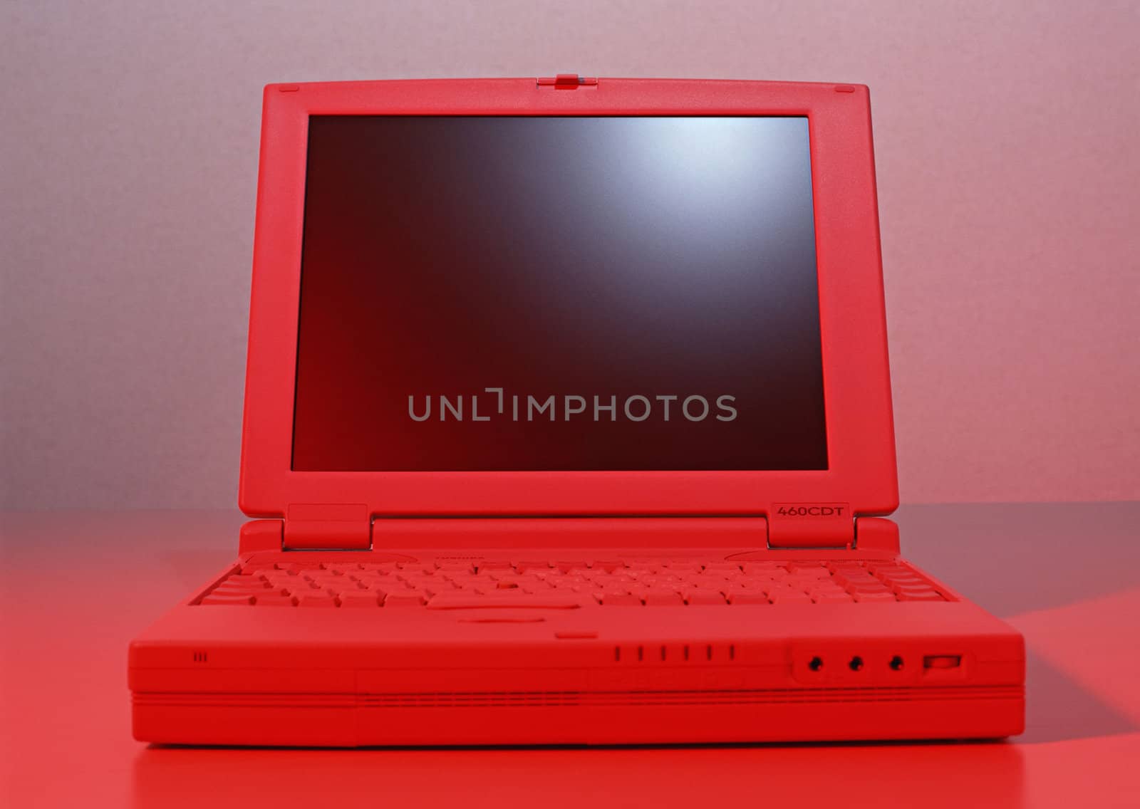 Old laptop computer by Baltus