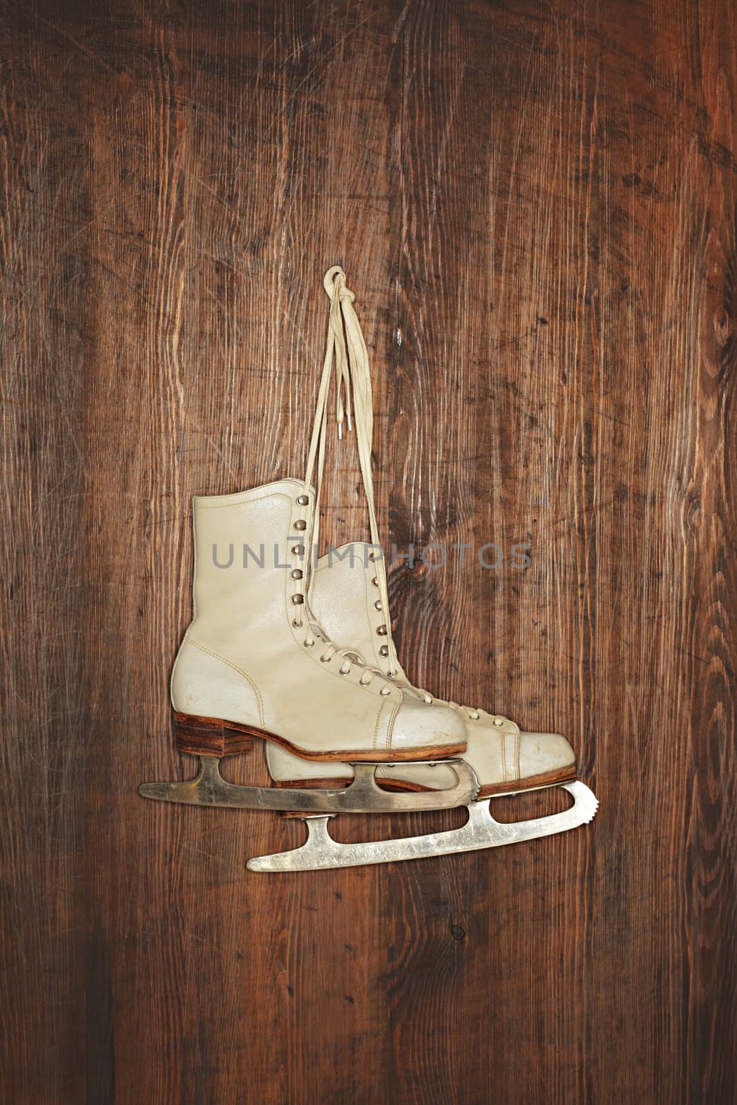 Old skates by Stocksnapper
