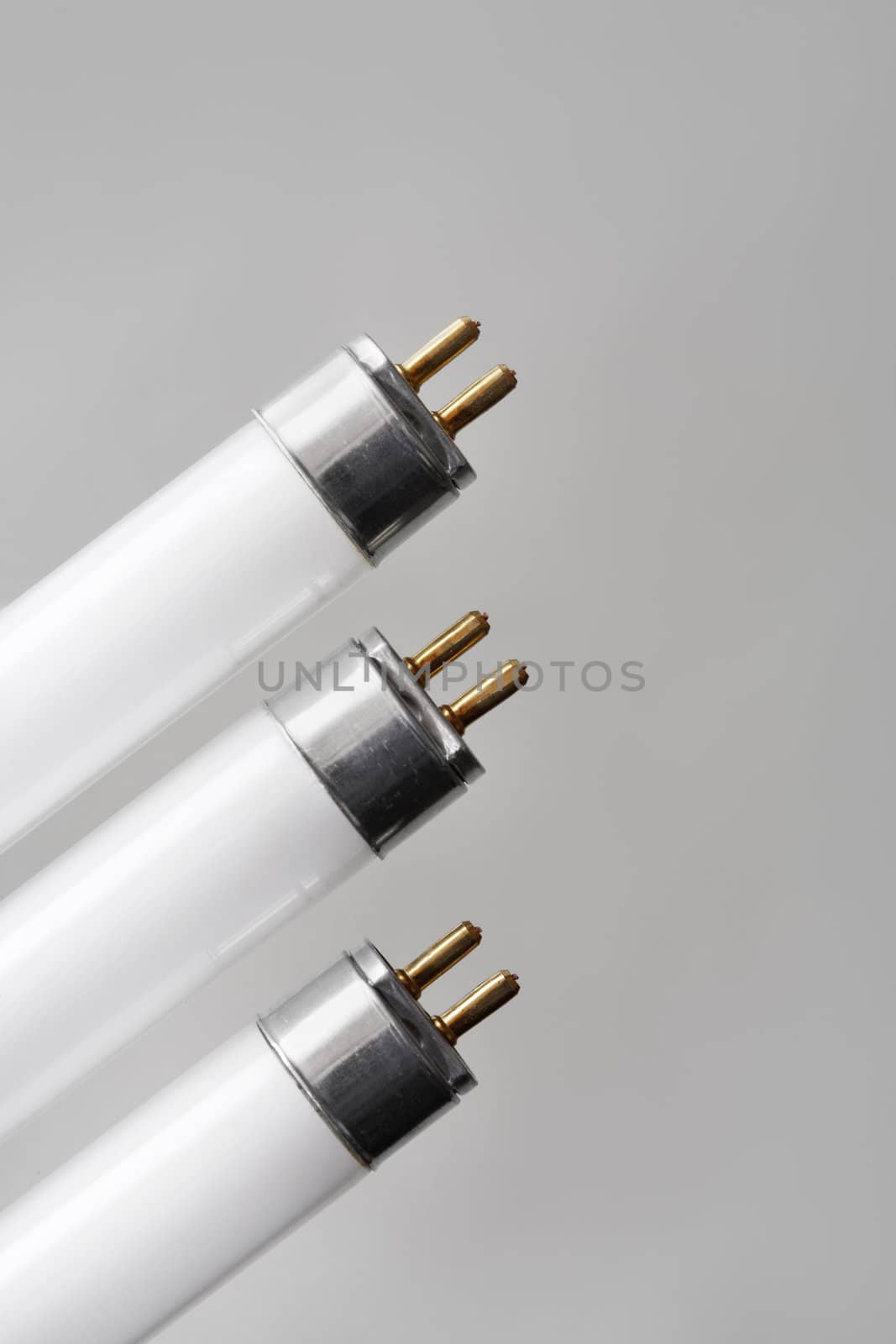 Fluorescent tubes with T5-connectors