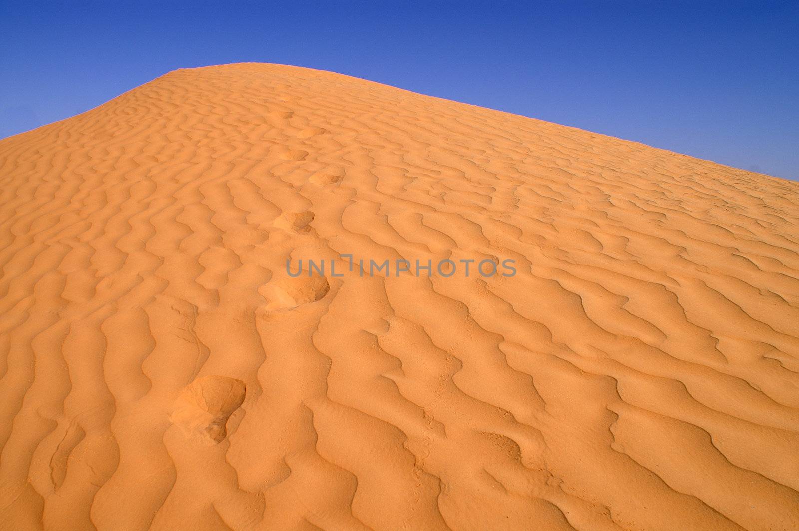 desert dunes by photochecker