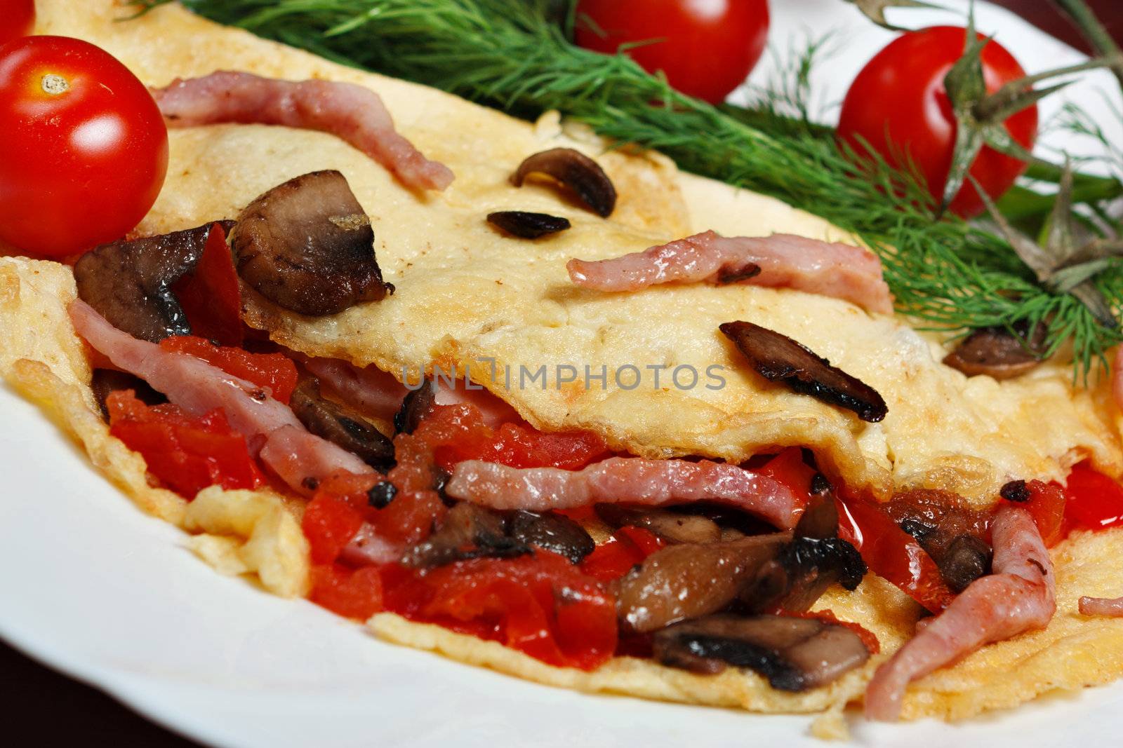 omelet with meat by nigerfoxy