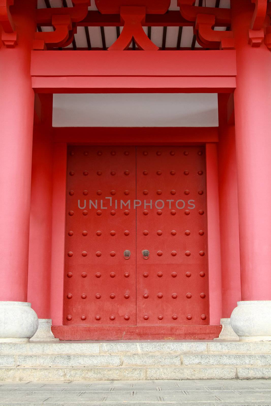 Red door China traditional style at temple