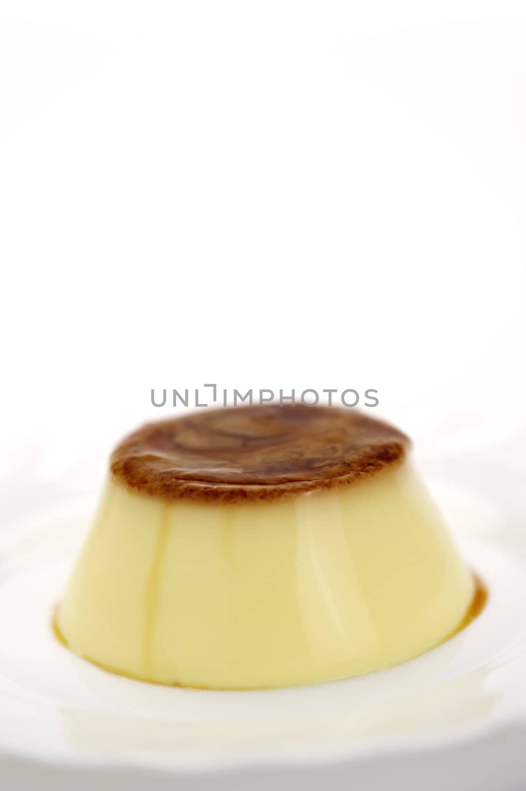 Dessert on a plate by Baltus