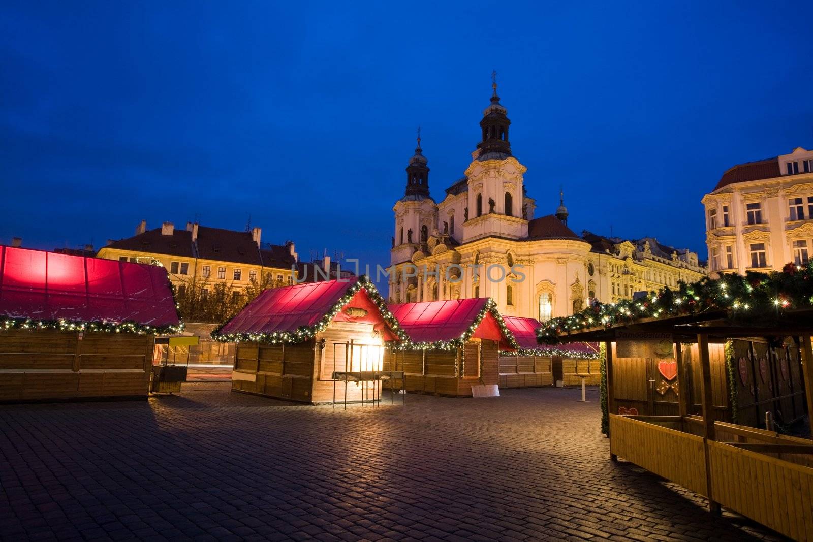 Evening Prague by velkol