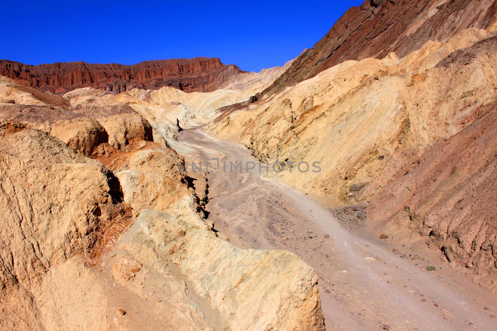 Golden Canyon of Death Valley by Wirepec