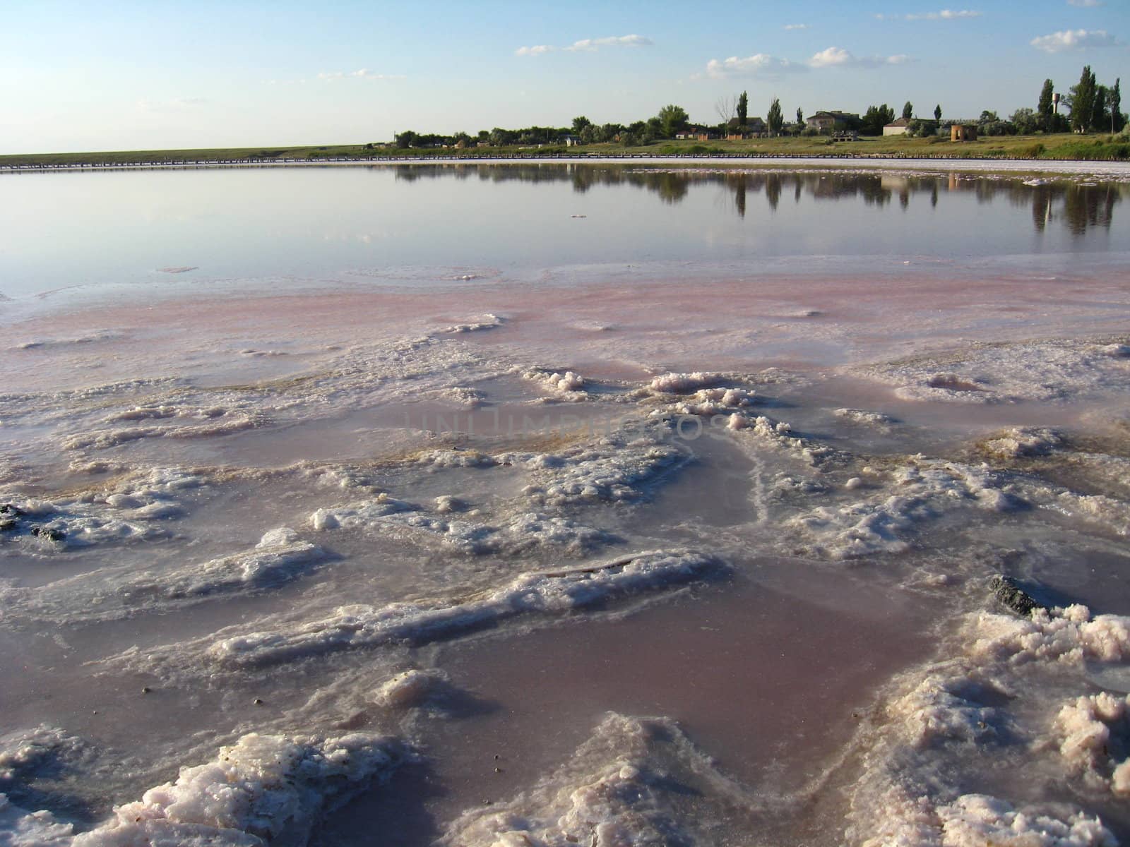 Extraction of salt in the salty sea