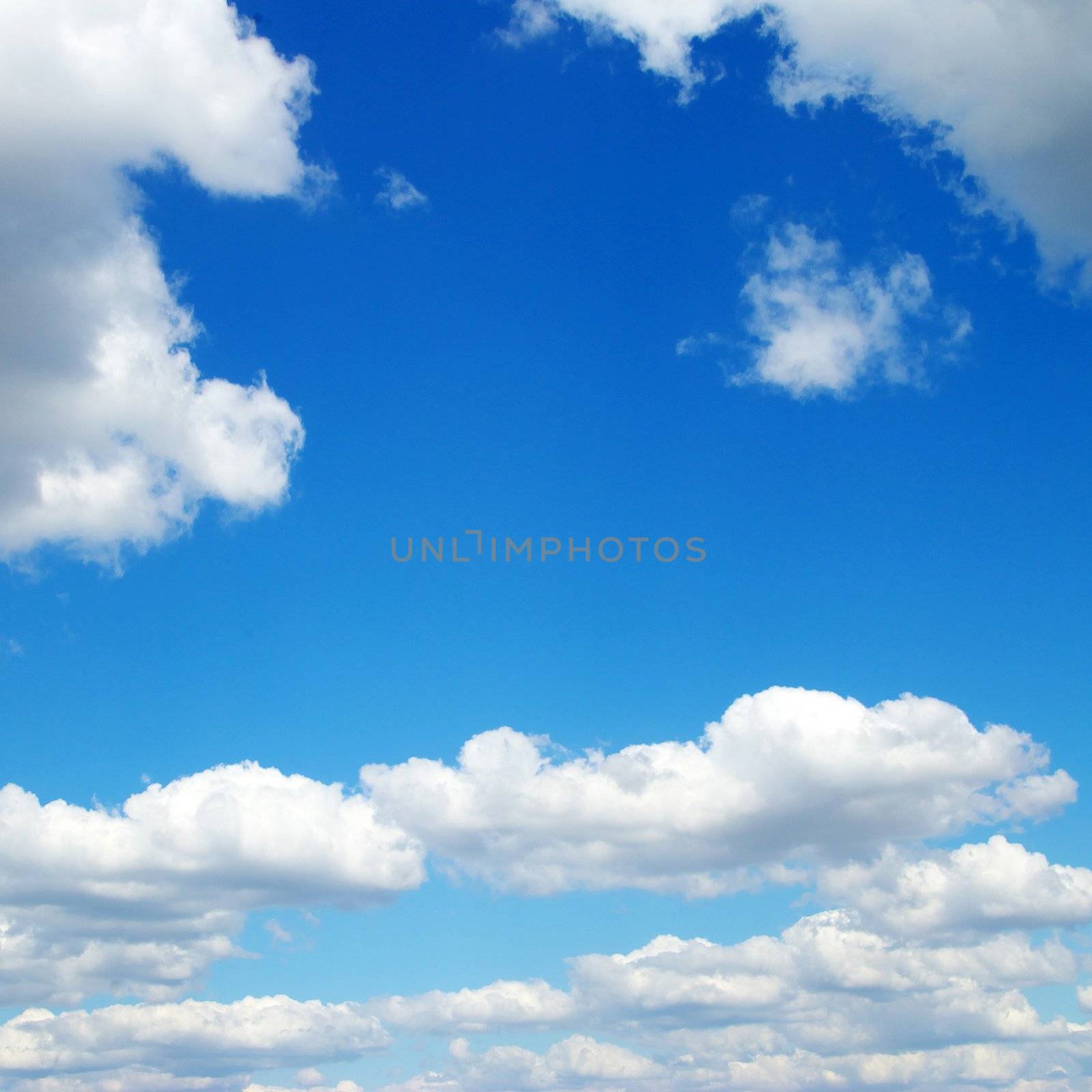 blue sky by Pakhnyushchyy