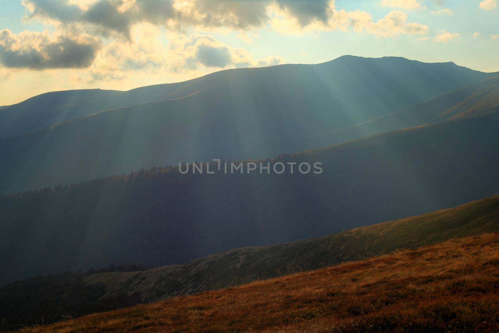 An image of sun ray in mountain