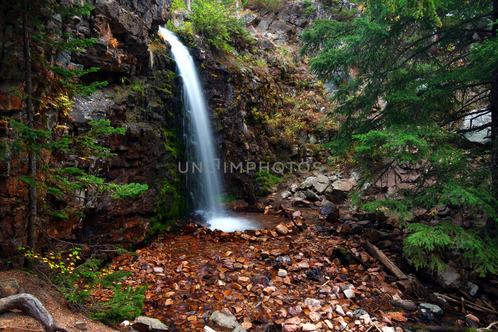 Lower Memorial Falls in Montana by Wirepec