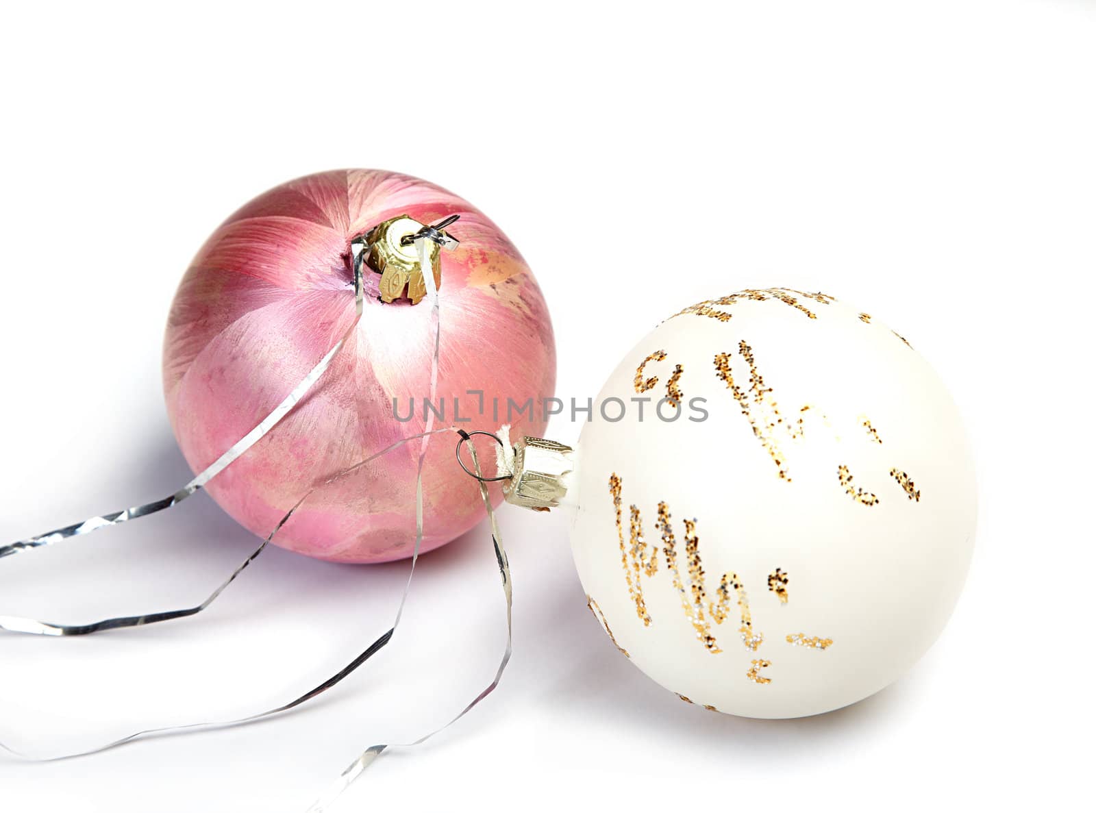 Red and white fur-tree spheres on a white background