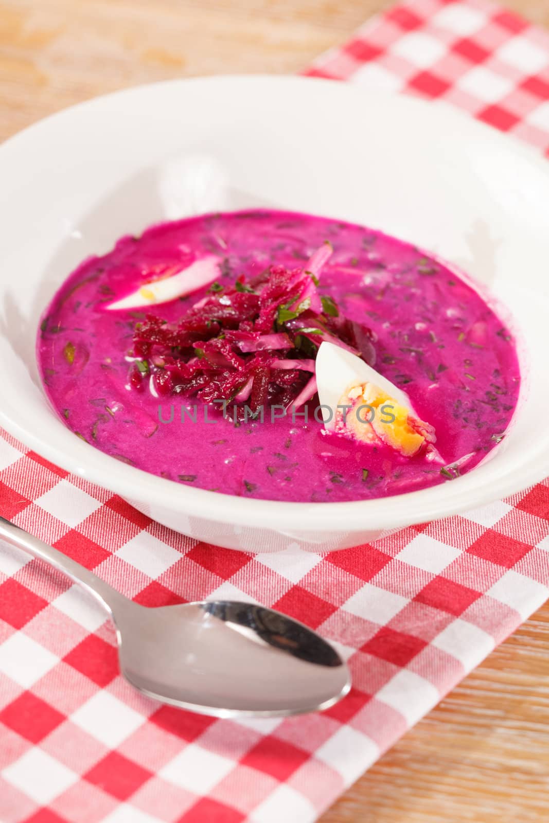 Cold vegetable soup with beet