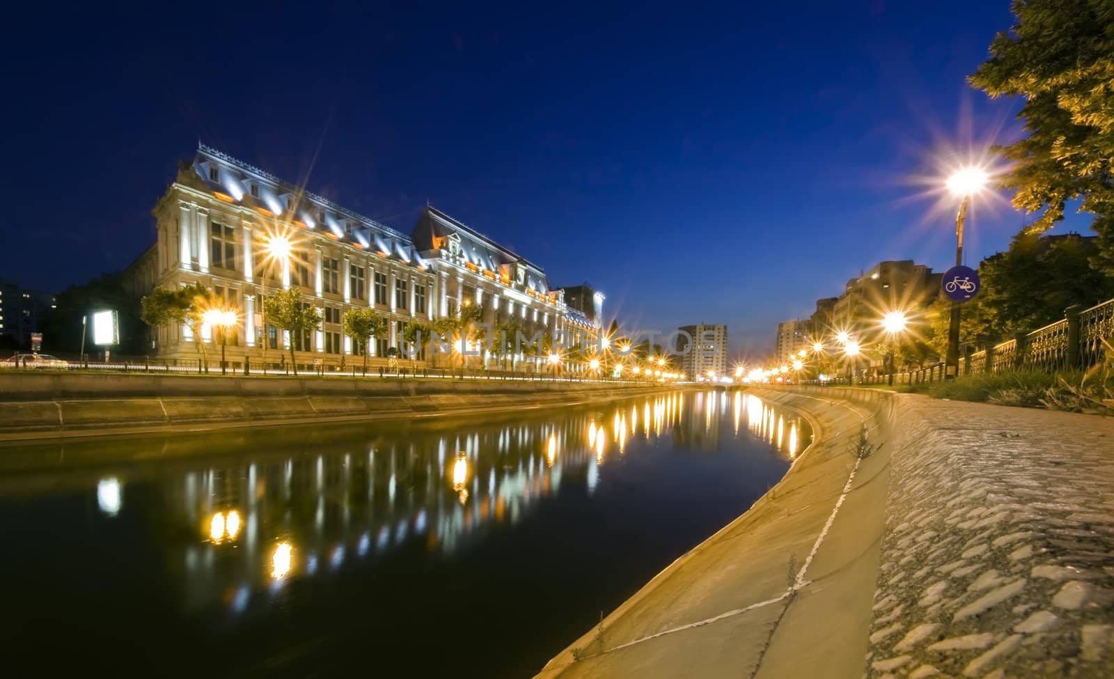 night scene of Justice Palace, Bucharest, Romania 