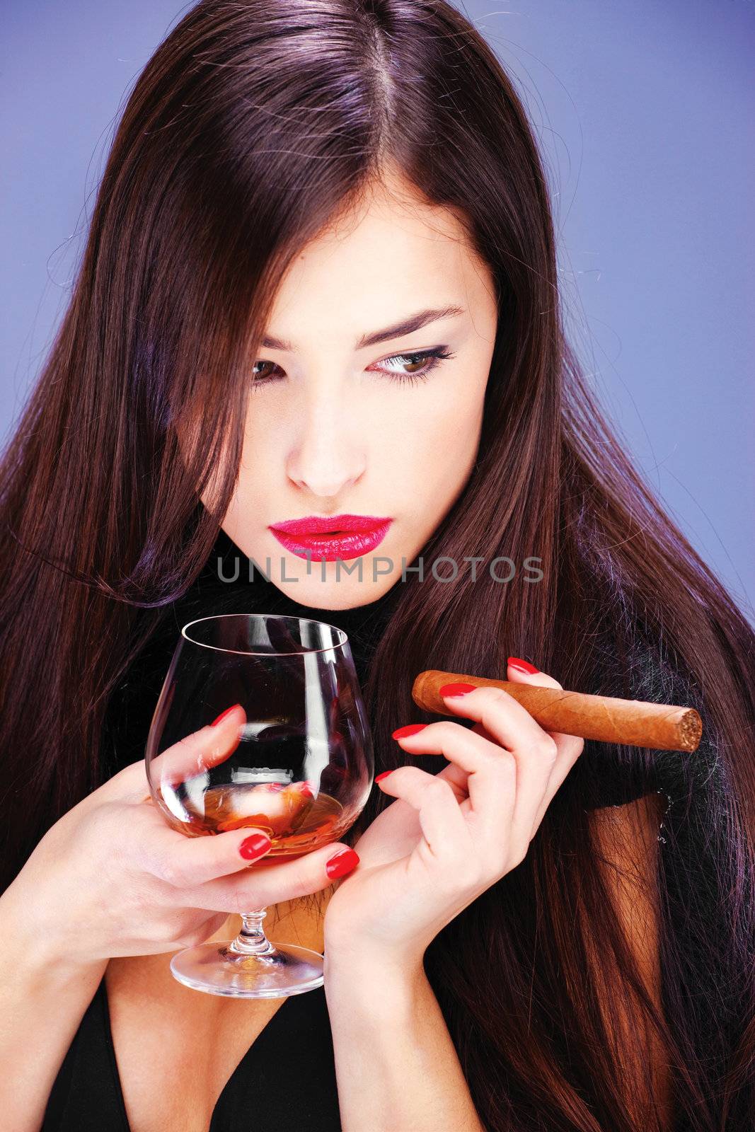 woman and cigar by imarin