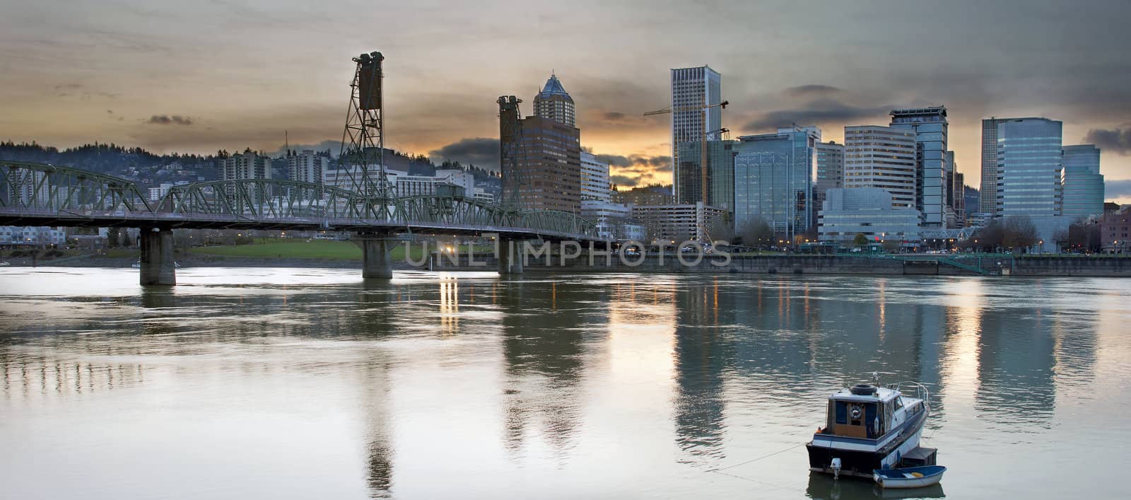 Sunset Over Portland Oregon Skyline with Hawthorne Bridge along Willamette River Panorama