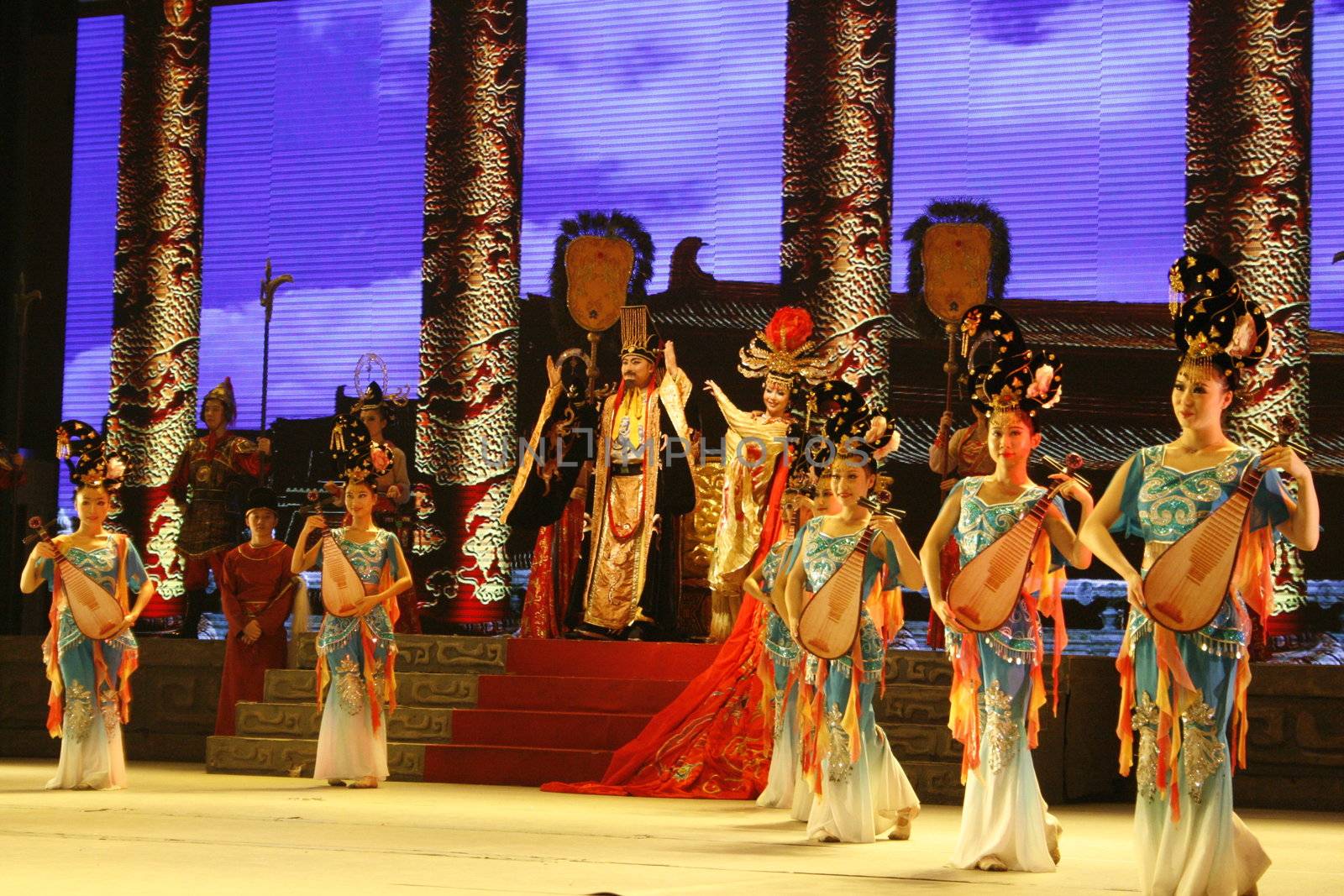 theatre of dancing in Xi'an / Xian, China