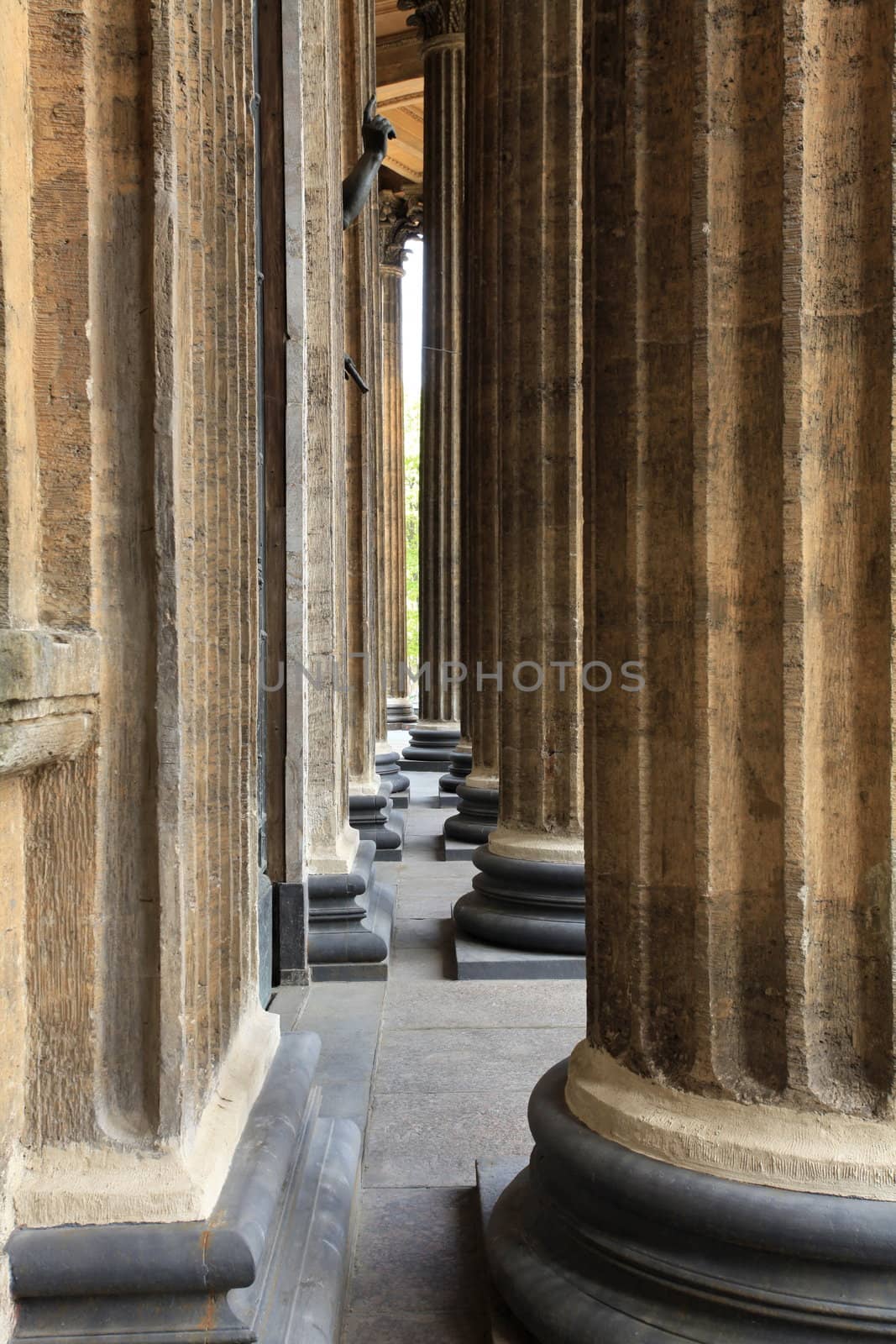 The colonnade of the Kazan Cathedral in St. Petersburg, lined with lime tufa