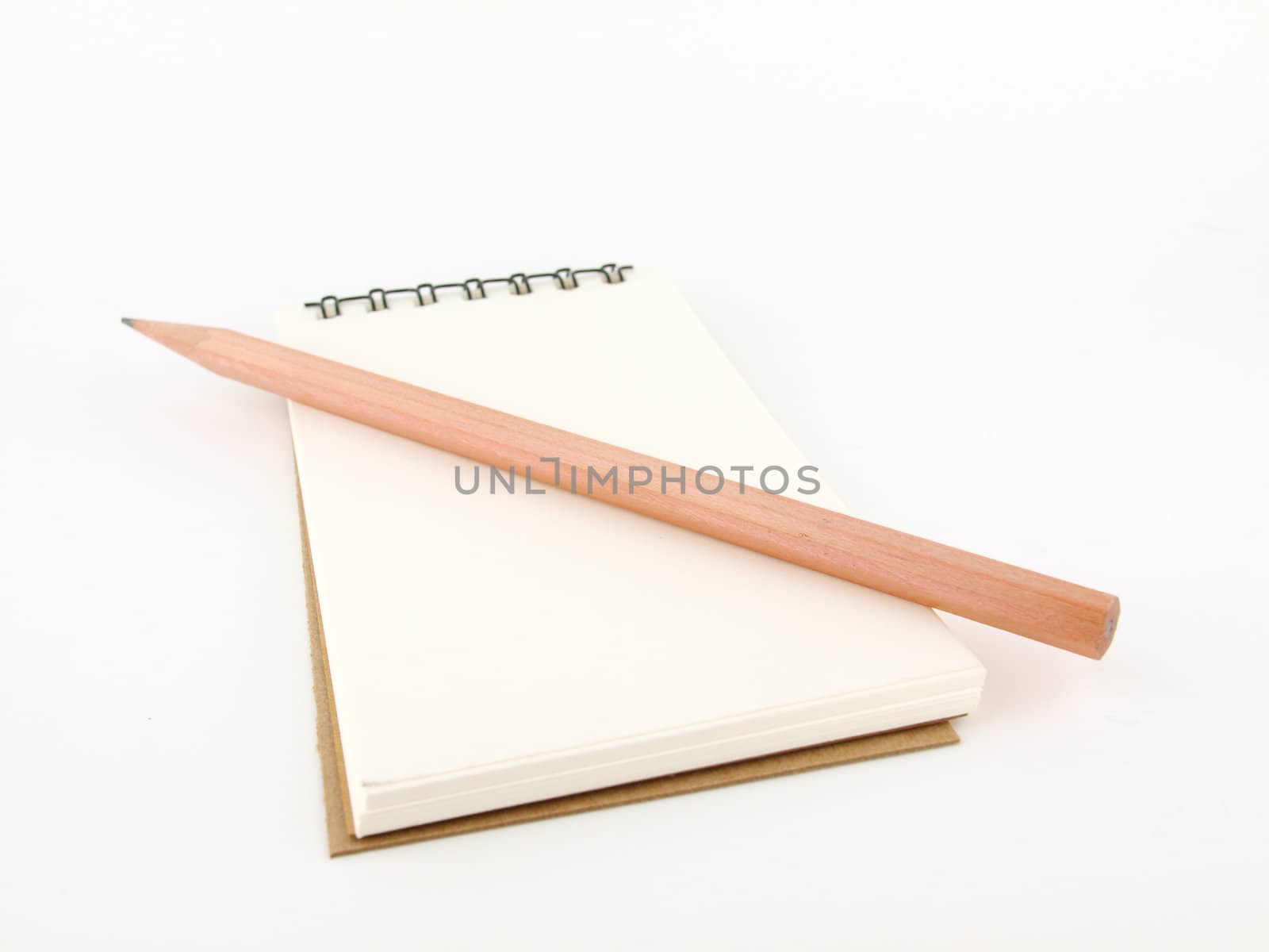 pencil with notebook  by jakgree