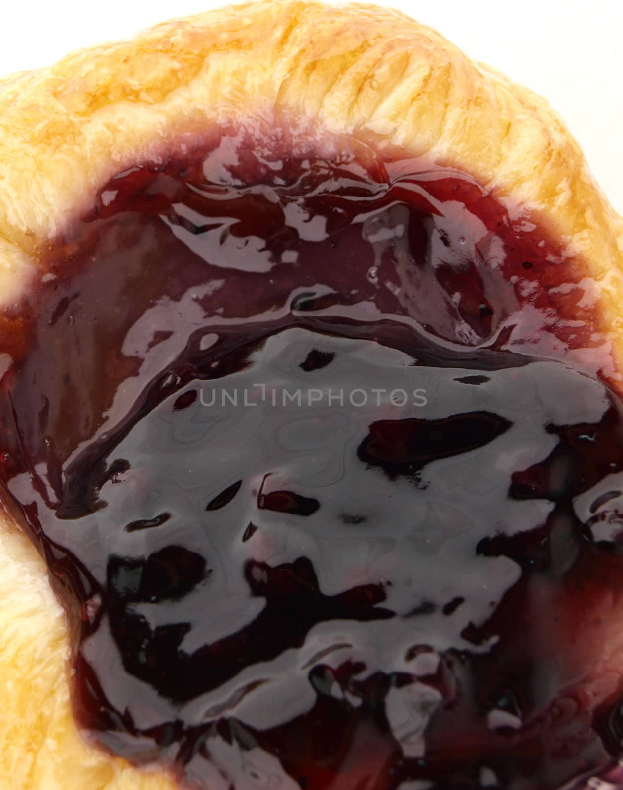 close up of blueberry pie 