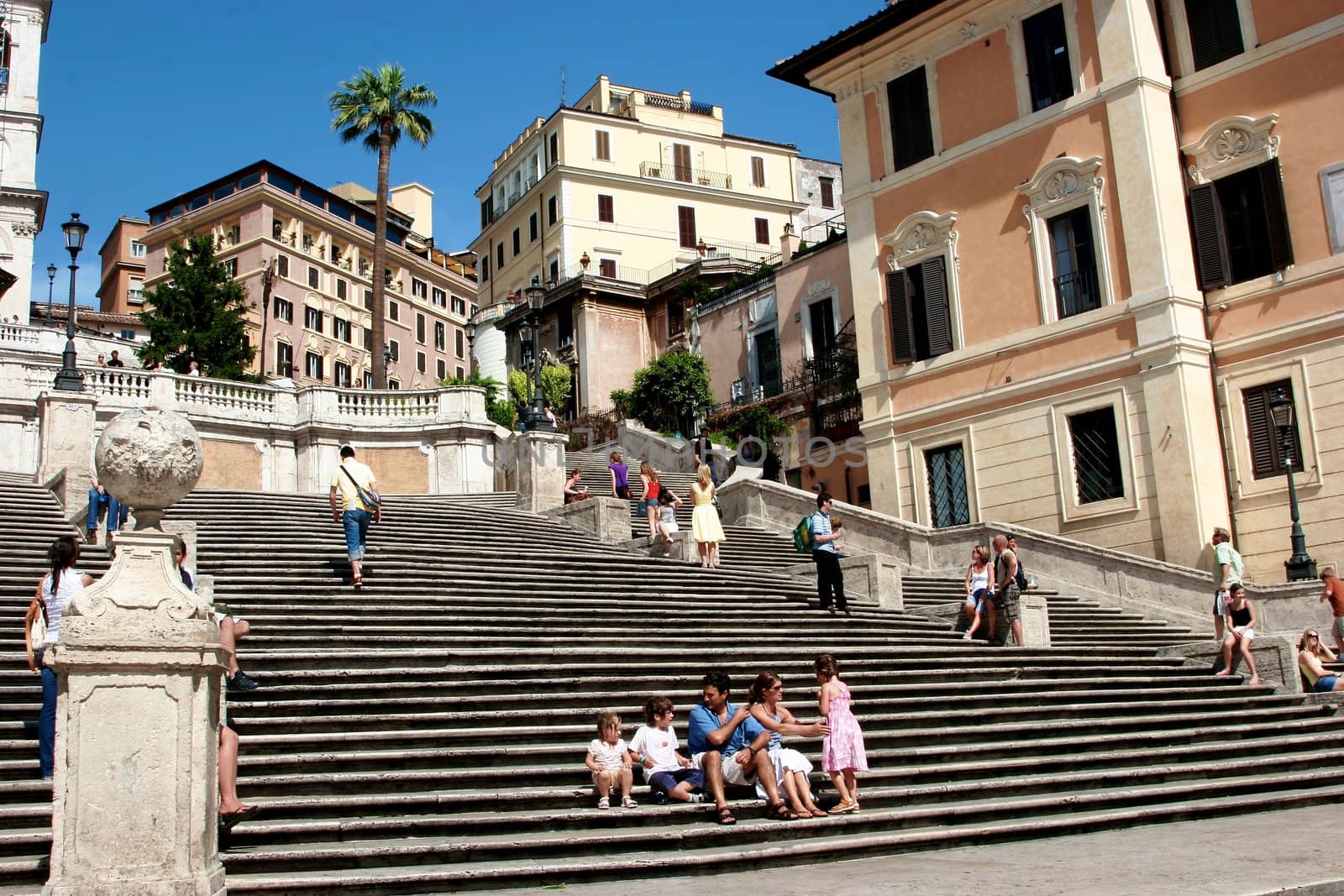 Spanish steps in Rome by Bildehagen