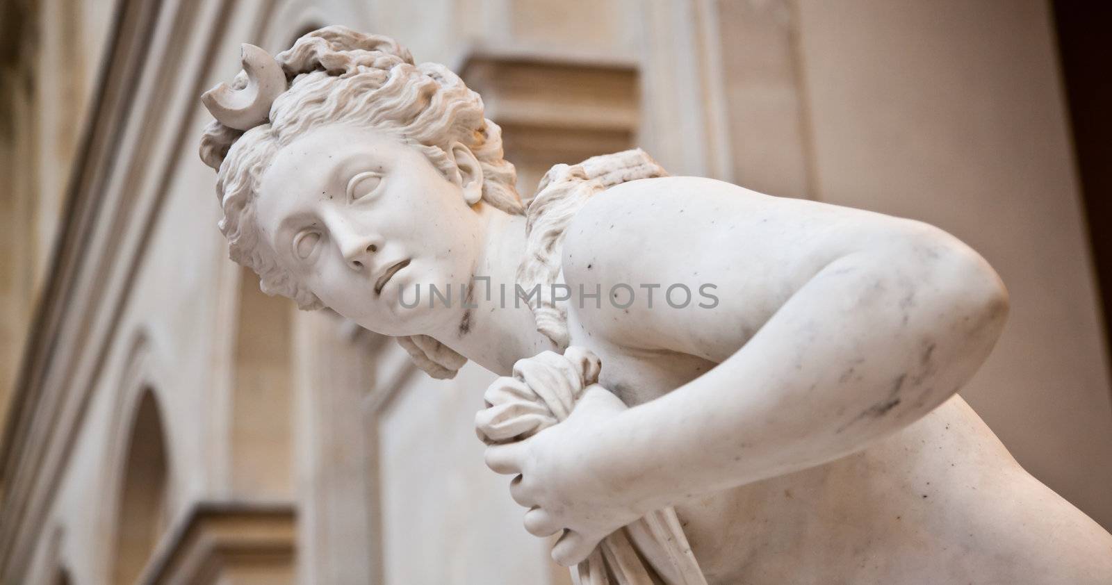 The perfect feminine beauty in this copy of a classical Greek statue