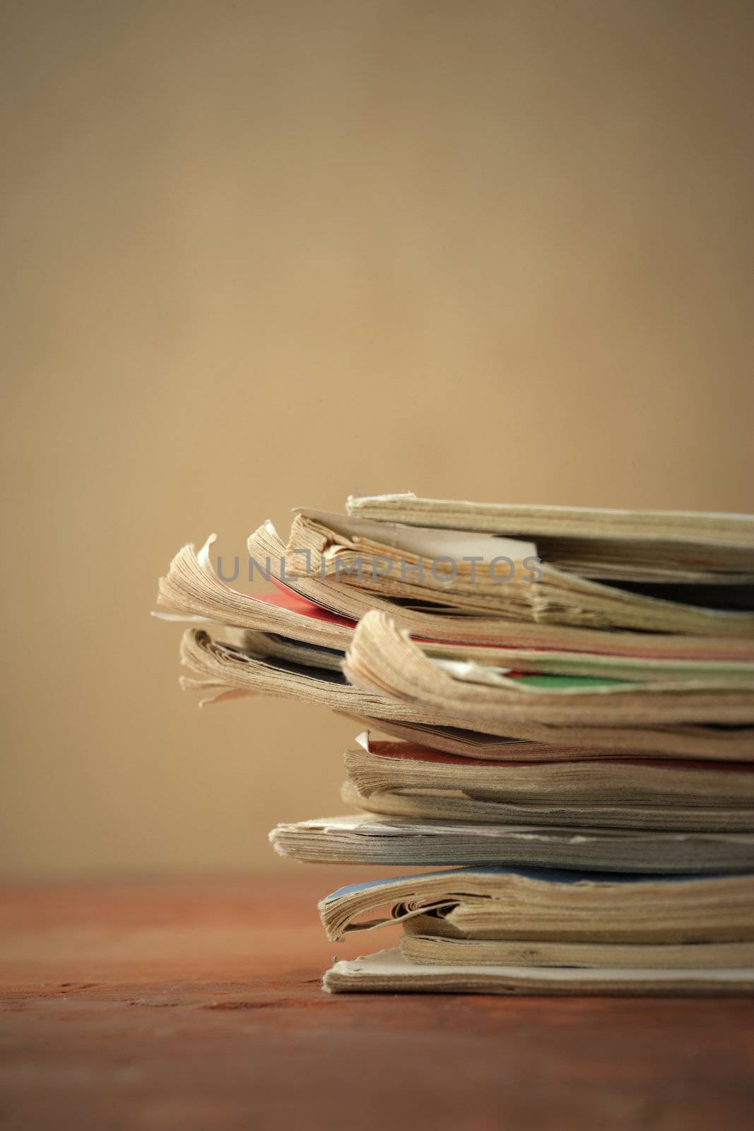 Stack of magazines by stokkete