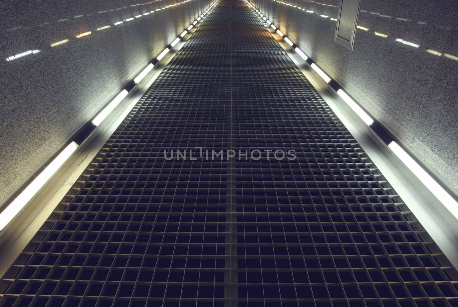 urban underpass  city by stokkete