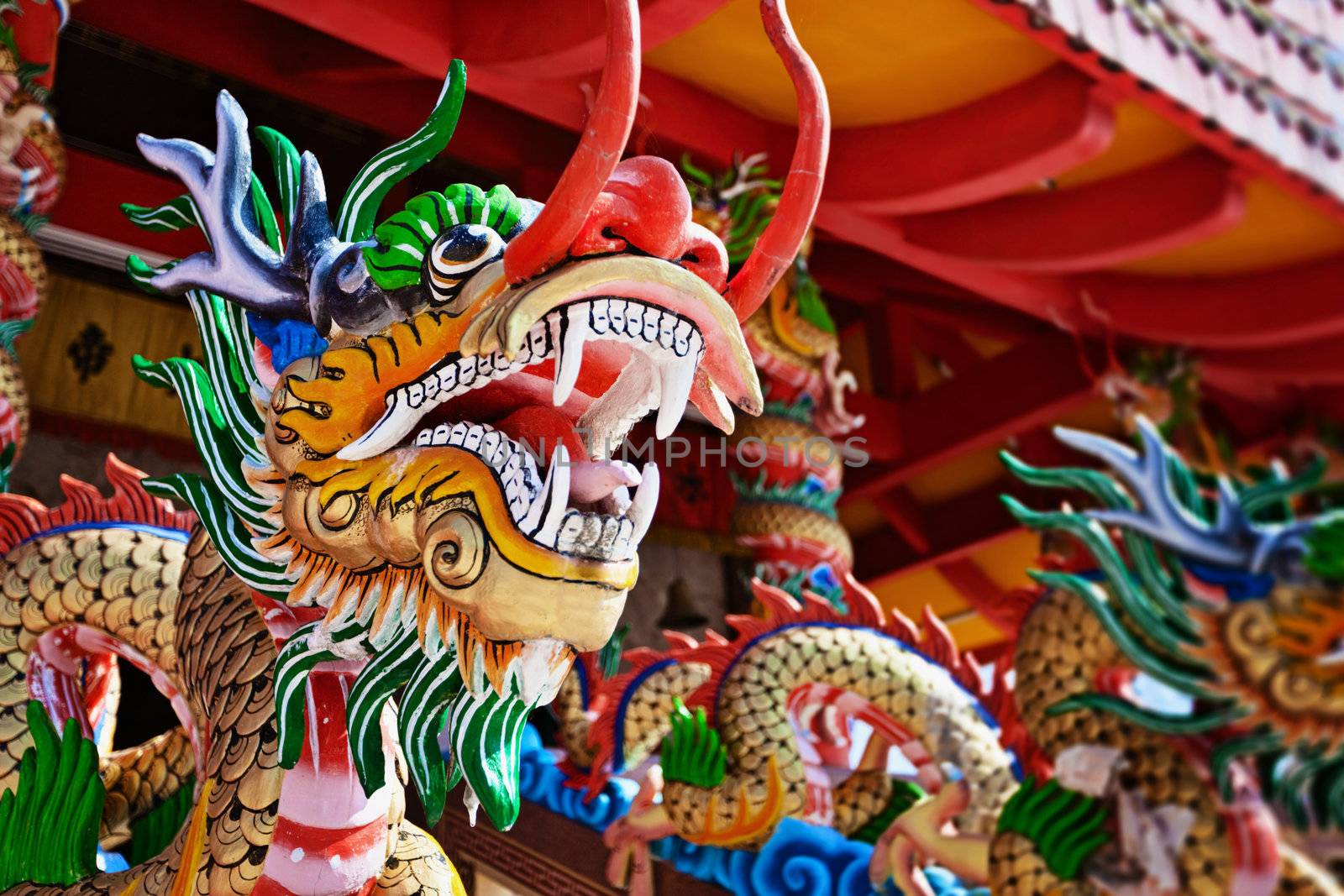 Dragon - statue in a Chinese temple by pzaxe