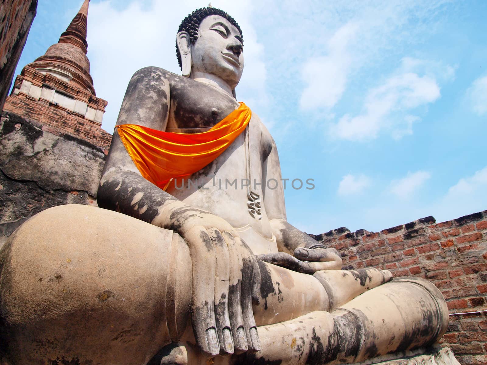 Wat Yai Chai Mongkol- Ayuttaya of Thailand by jakgree