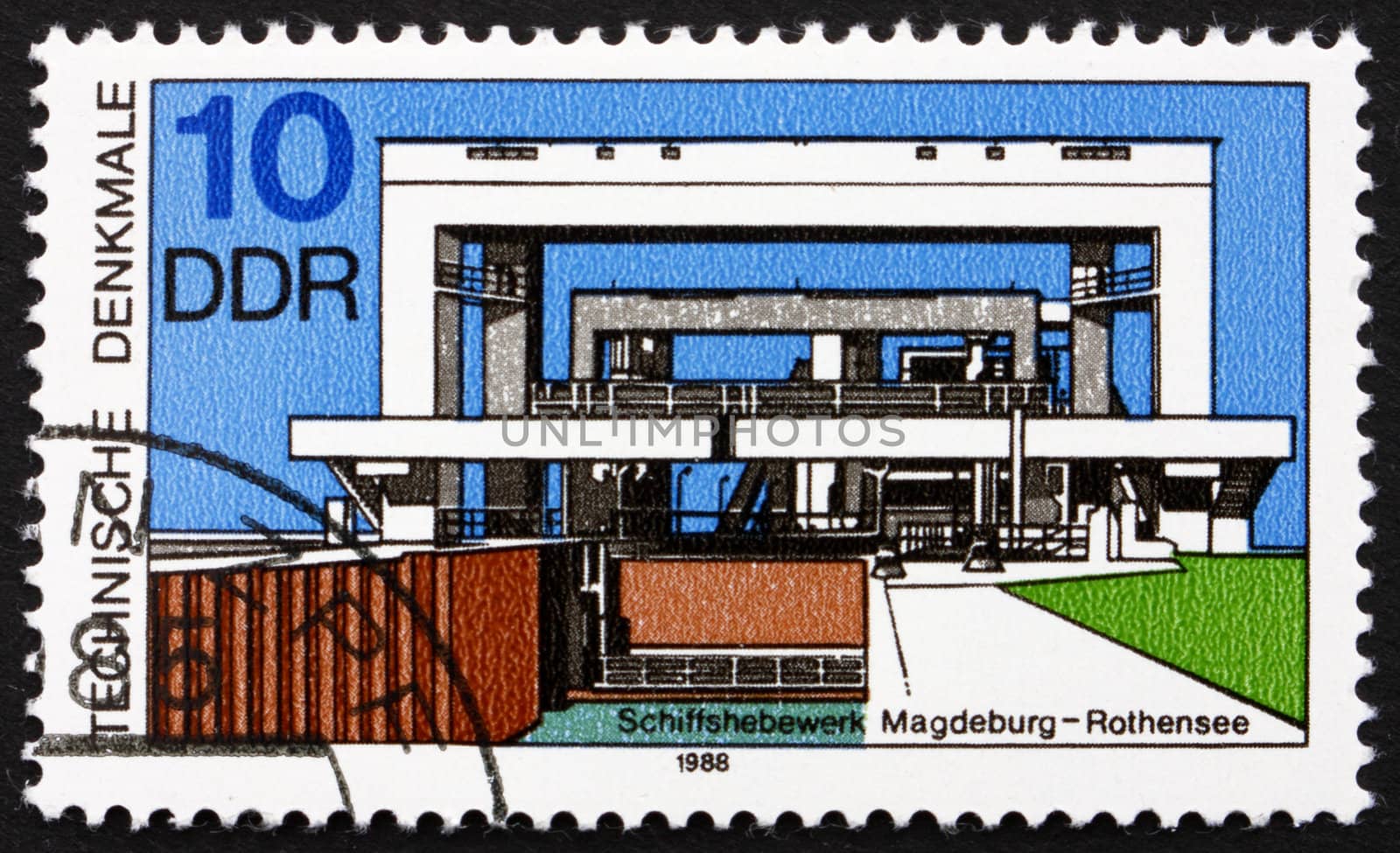 GDR - CIRCA 1988: a stamp printed in GDR shows Ship Lift, Magdeburg-Rothensee, circa 1988