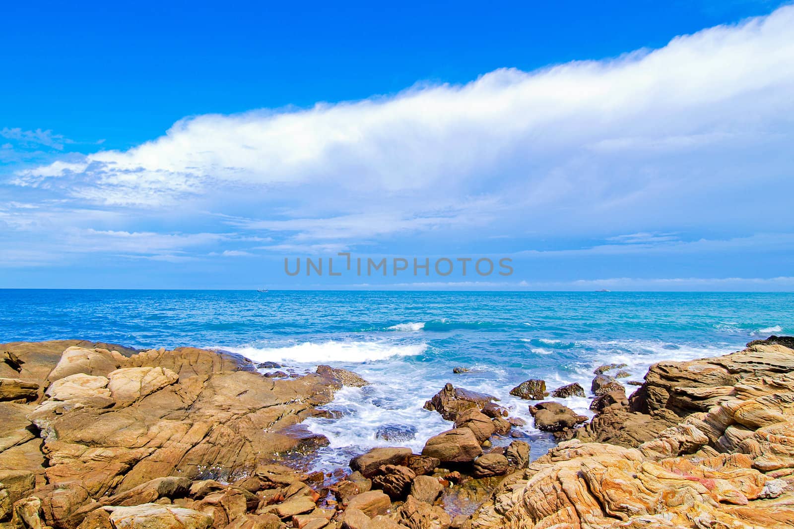 Idyllic Scene Beach at Samed Island,Thailand by jakgree