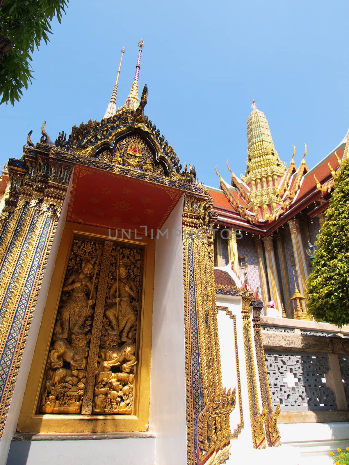 The Grand Palace ,Bangkok Thailand by jakgree