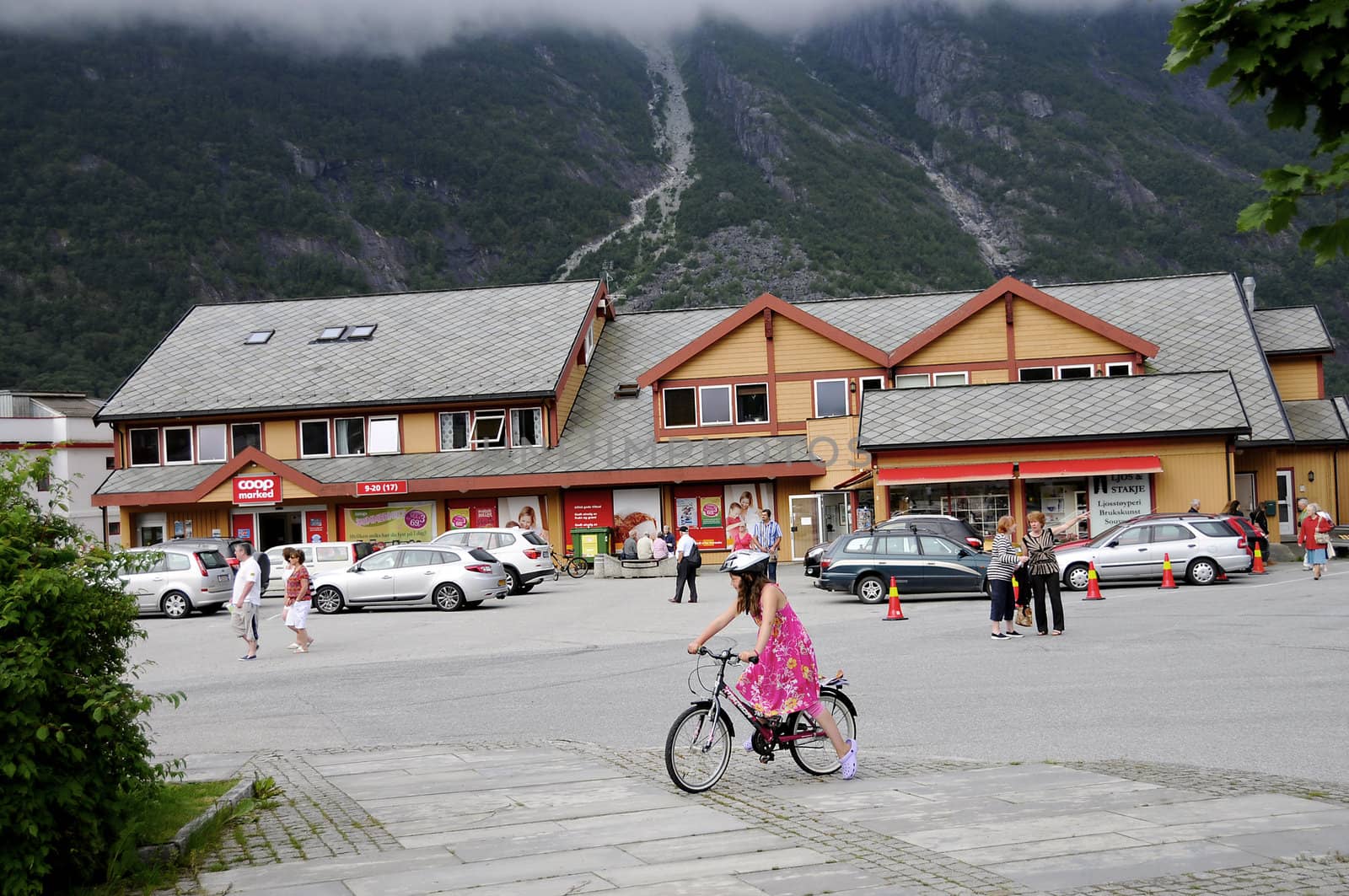 life of the quiet Norwegian town 