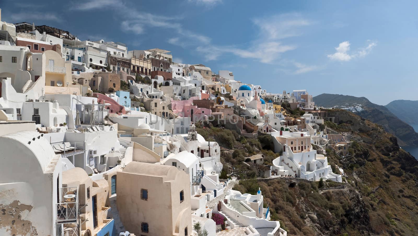 Ia buildings of typical architecture in Santorini island