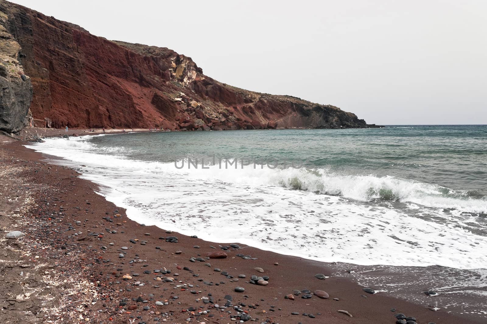 Famous Santorini Red beach by mulden