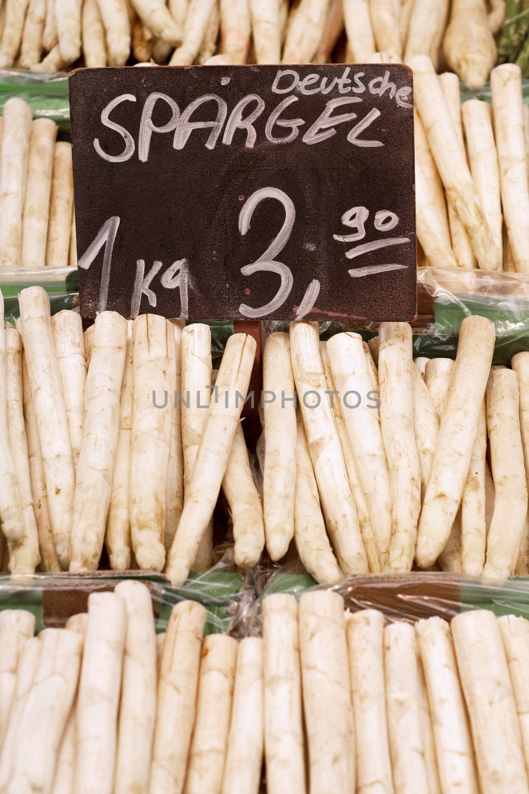 Fresh asparagus at market stall