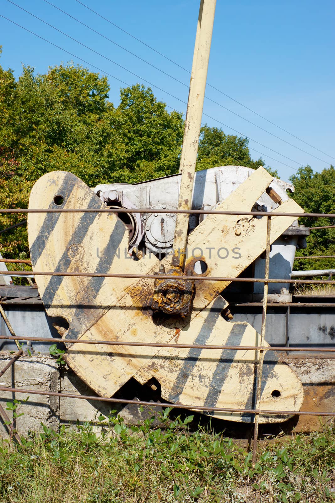 The counterweight and gearbox oil machine- rocking chair