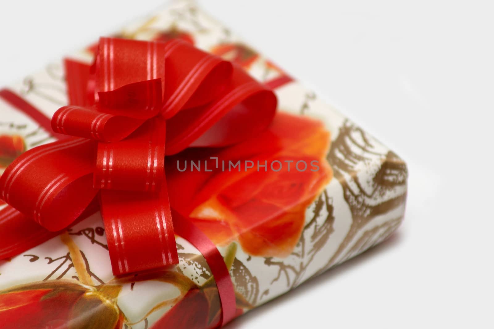 An image of red box with present