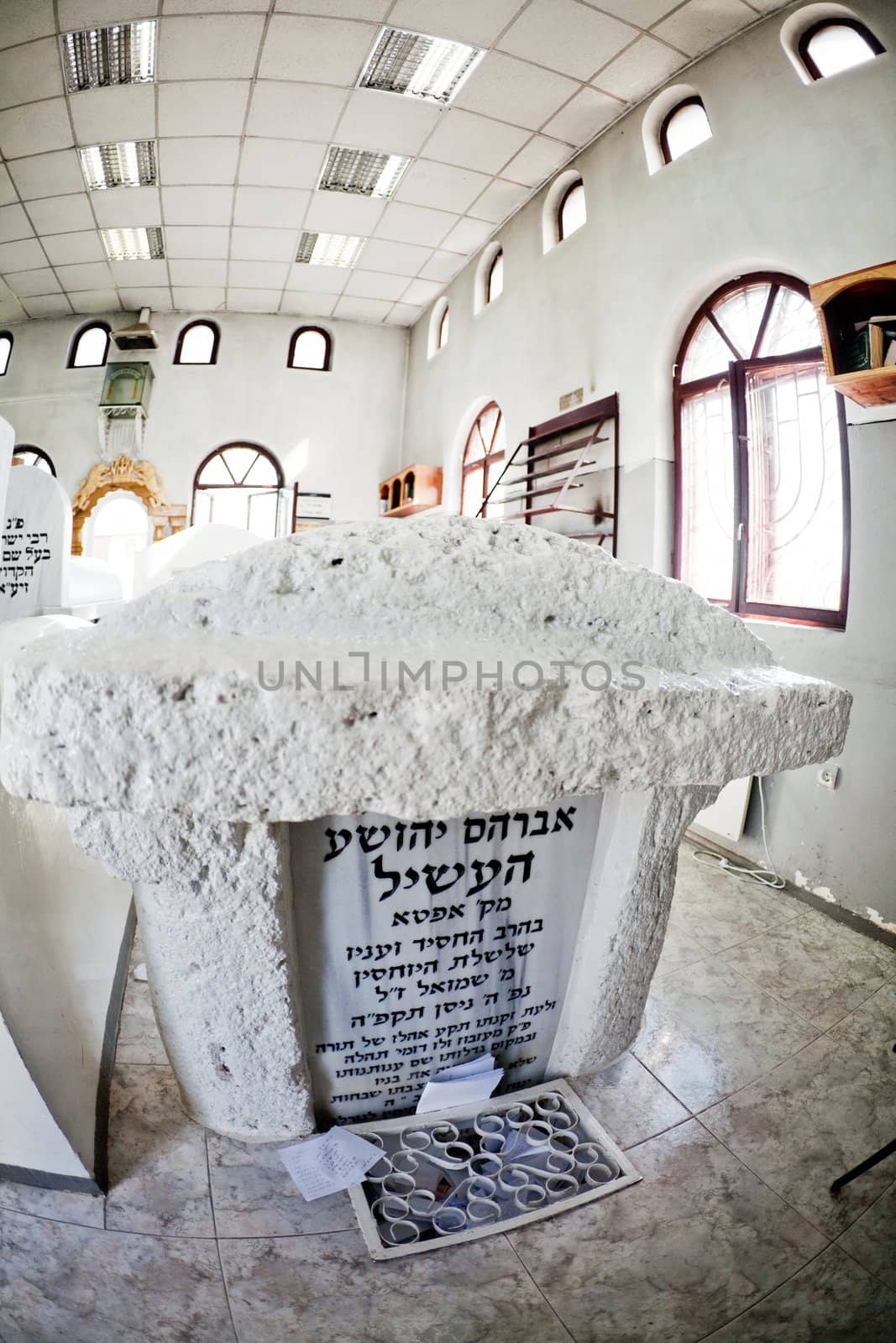 An image of grave of rabbi Baal Shem Tow (Ukraine)