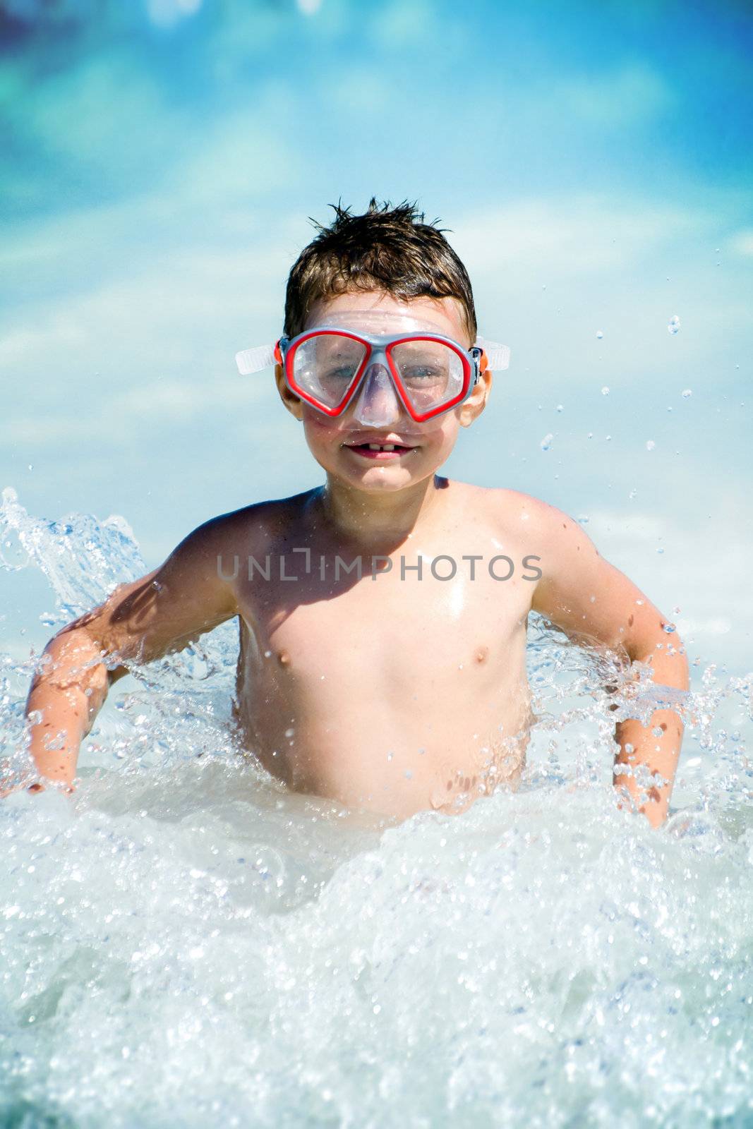 Child and water waves by silent47