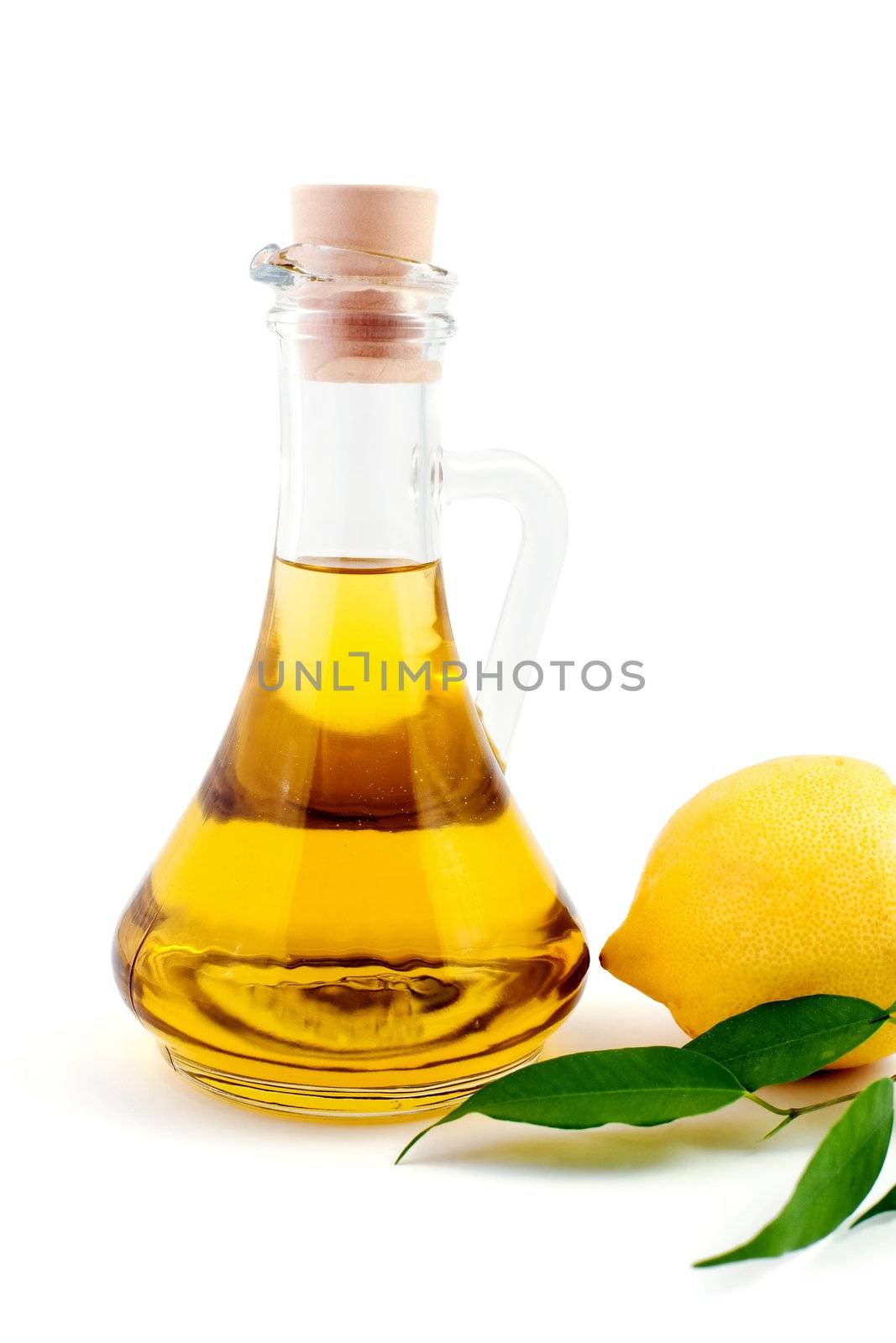 Oil and lemon by velkol