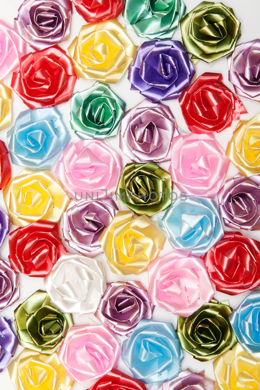 background color of gift ribbons and flowers