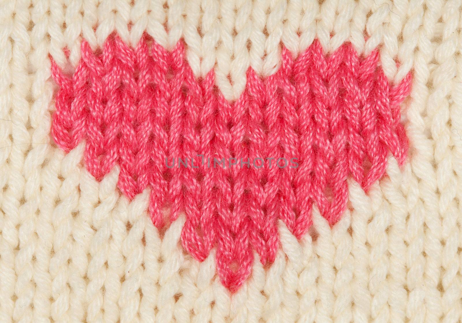 knit red heart of the warm woolen threads