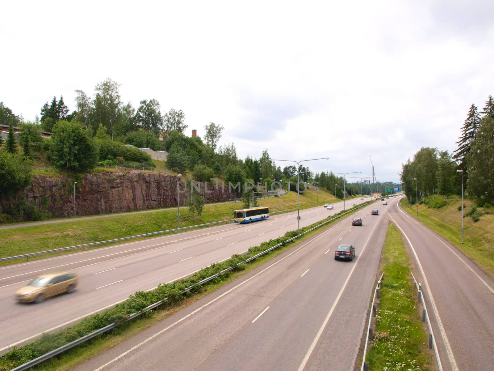 Two line, wide road with curve, highway