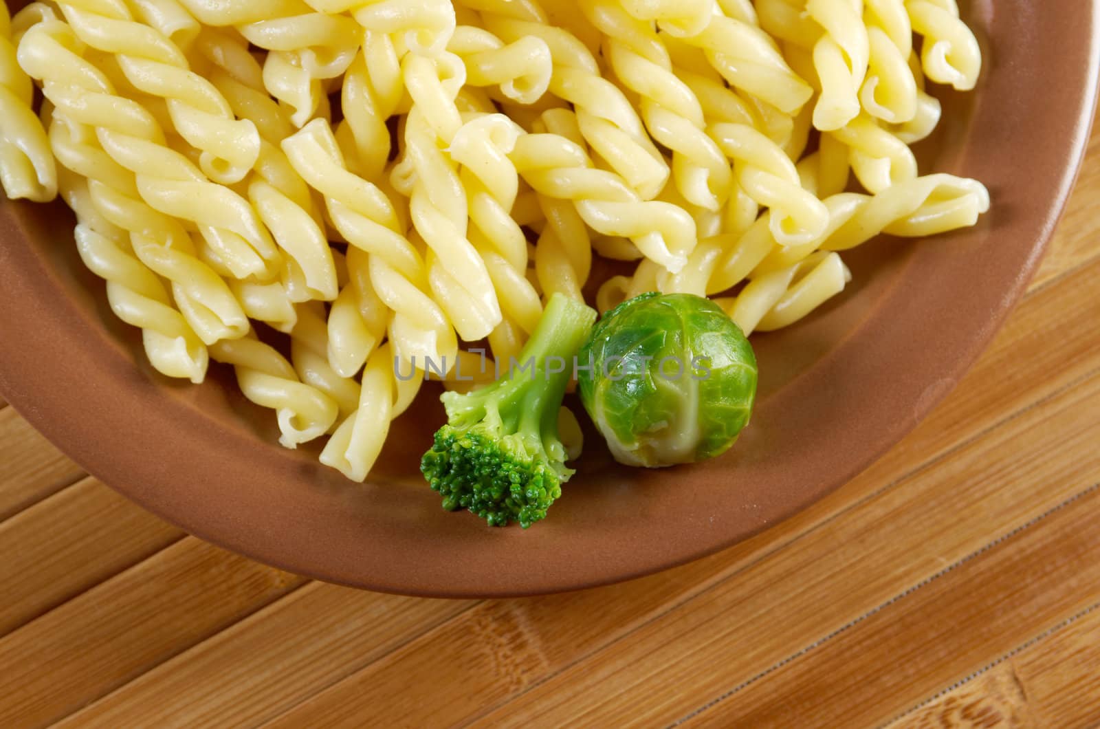 delicious macaroni pasta  with vegetableon