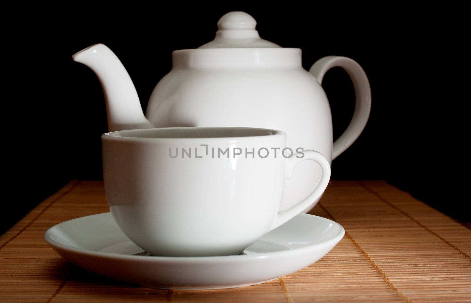 Cup and teapot by rbv
