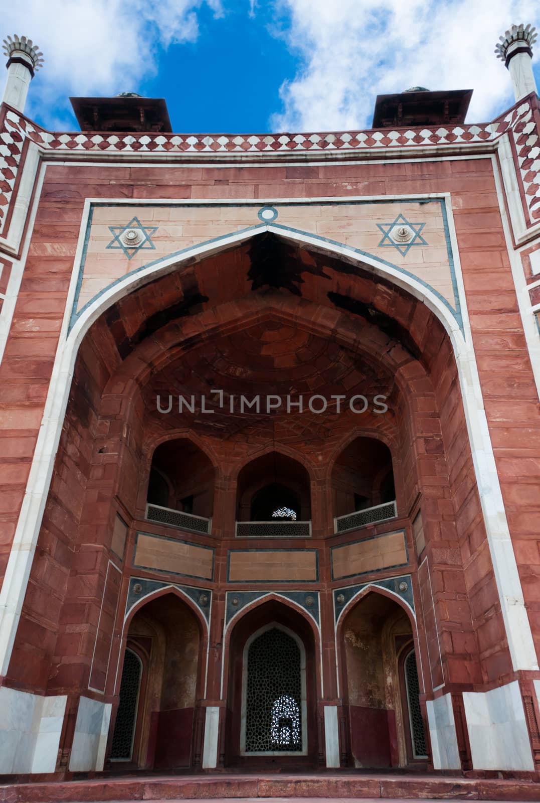 Humayun`s Tomb arches. Mughal architecture of 1565-72 A.D. Delhi, India