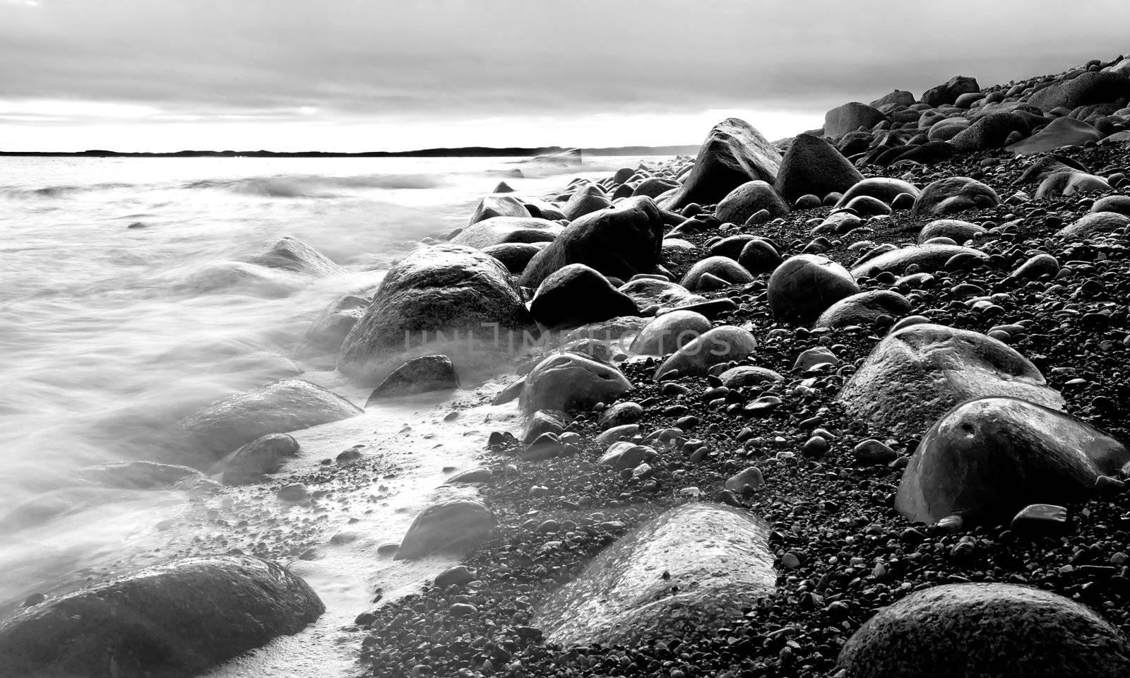 Sunset in wintertime at the Norwegian coast, Moelen